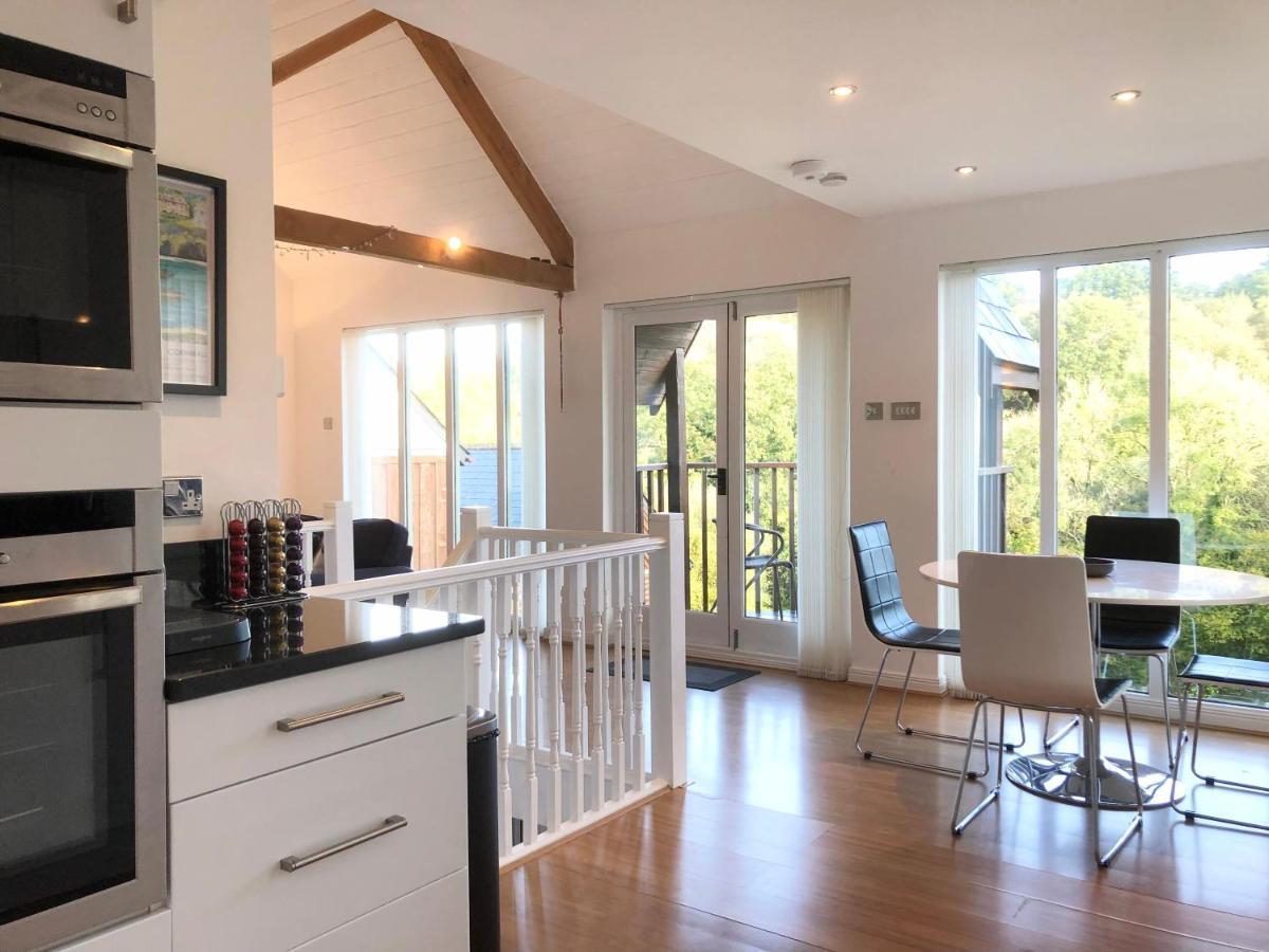 Villa 8 Oakridge, St Mellion Esterno foto