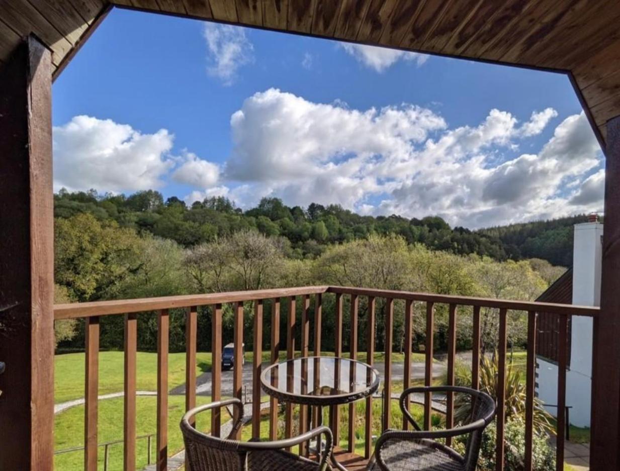 Villa 8 Oakridge, St Mellion Esterno foto